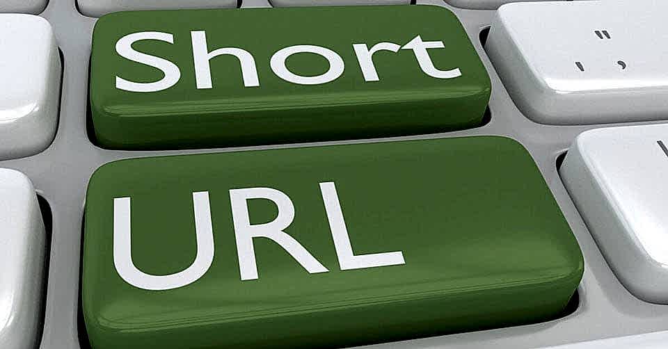 On Yazılım tarafından sunulmuş link Kısaltma Servisleri Nedir, Ne İşe Yarar konusunu anlatan kısa url yazılı görsel